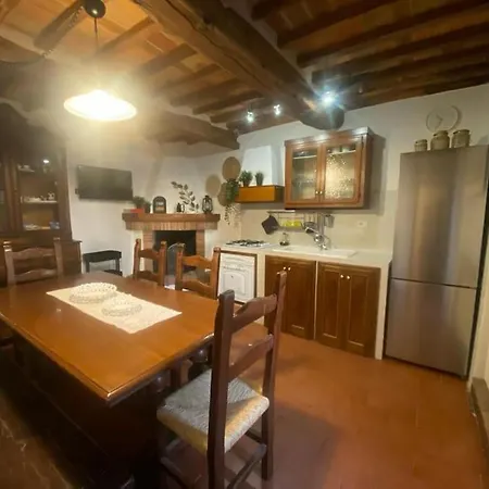 Дом отдыха Casa Panoramica Sulle Colline Di Viareggio *