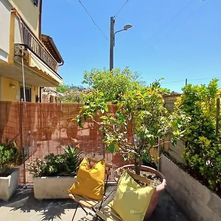 Casa Panoramica Sulle Colline Di Viareggio Дом отдыха